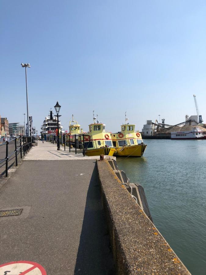 Quayside Close Holiday Apartments Poole Eksteriør bilde